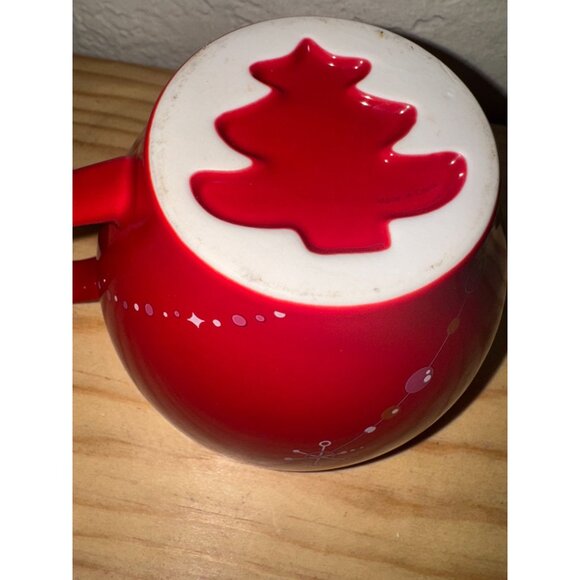 Starbucks Red Christmas Ceramic Mug With Snowflake & Tree Design - 12 Oz - Picture 3 of 5